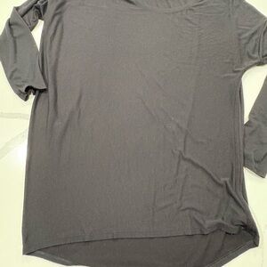 Women’s oversized Athleta black top size Large